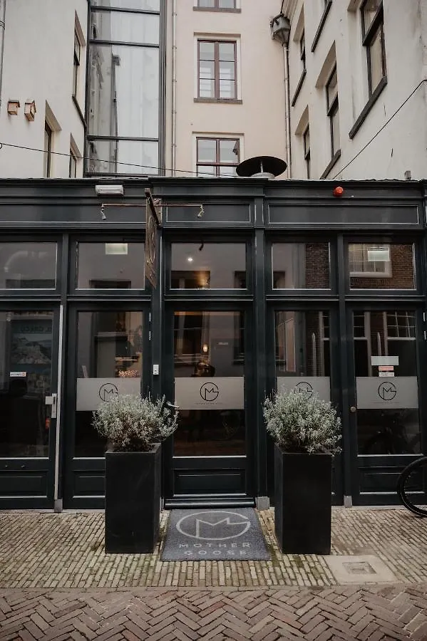 Mother Goose Hotel Utrecht