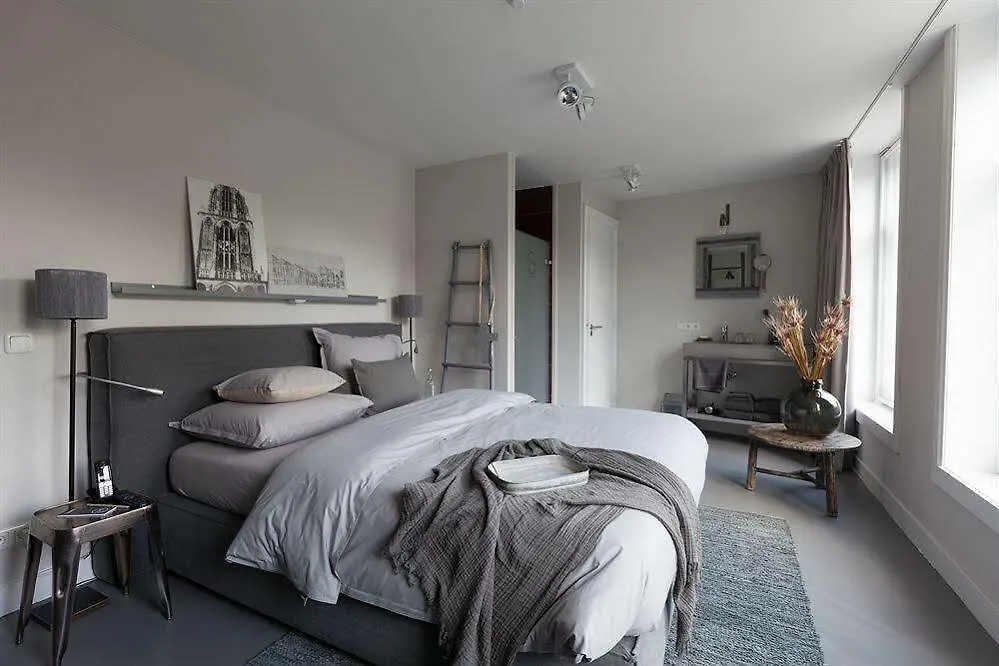 Mother Goose Hotel Utrecht